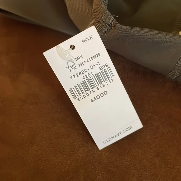 NWT sports bra 44DDD black - Picture 3 of 3